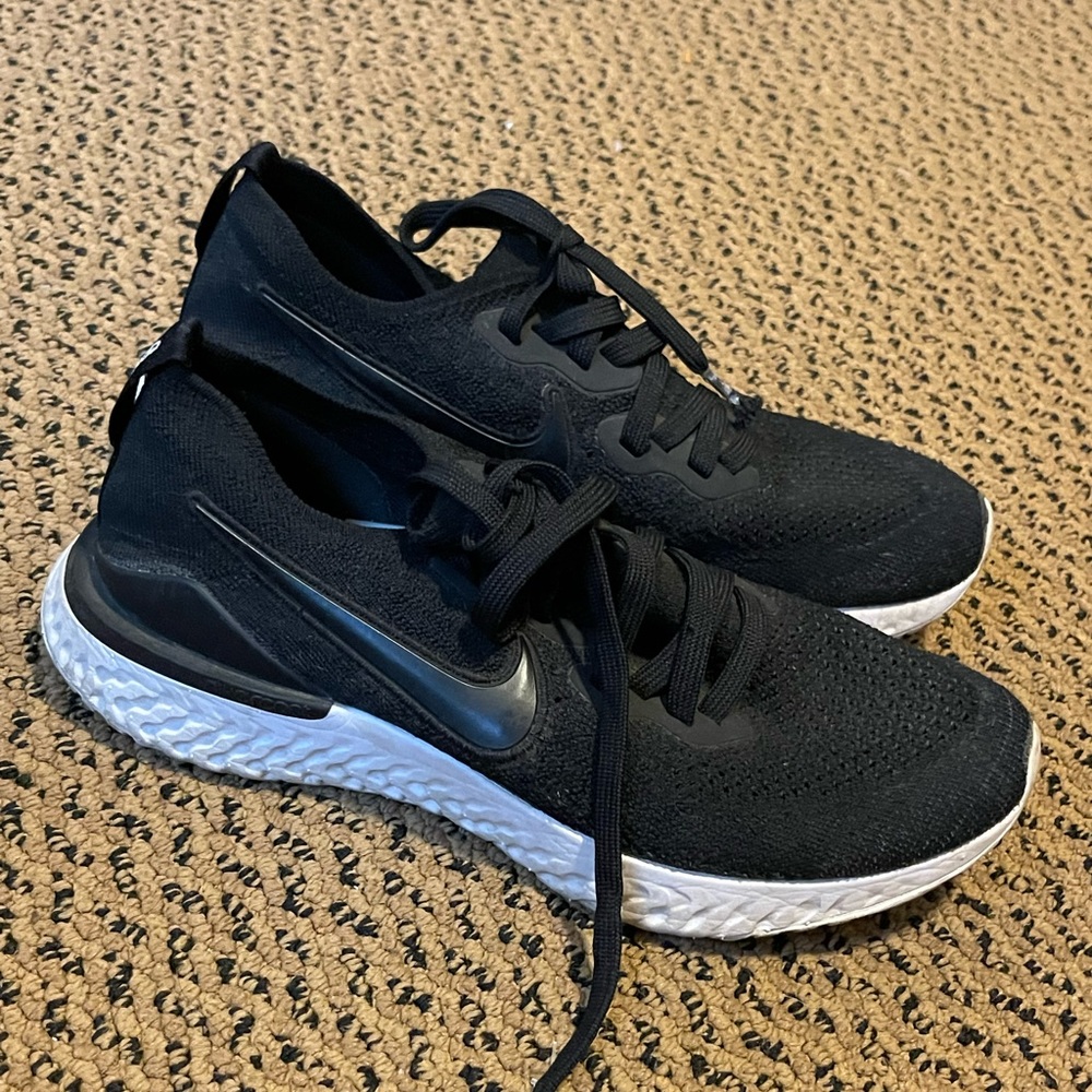 Black Epic React Nike Shoes